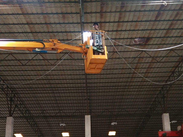 工業(yè)大風扇安裝